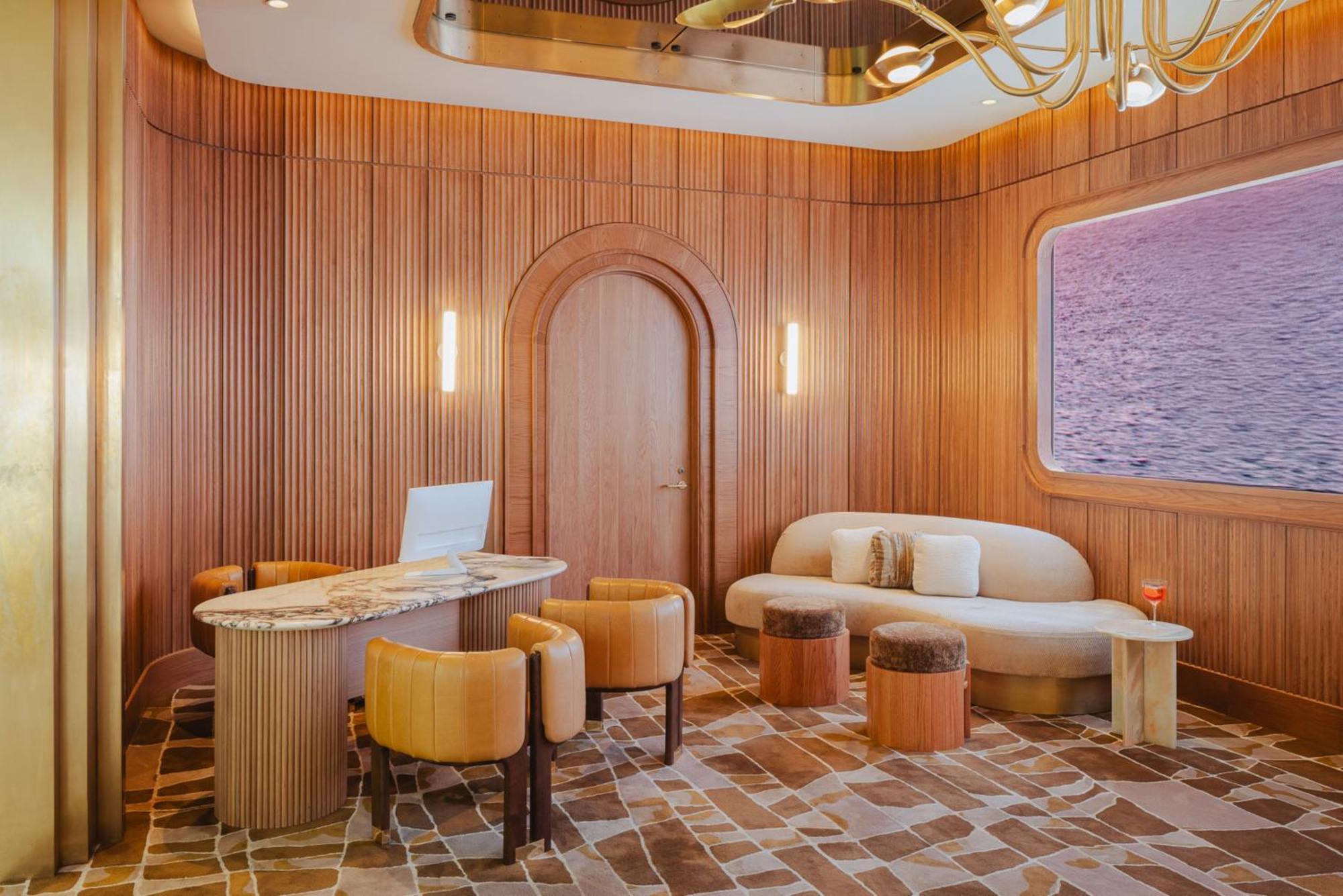 Regent Hotel